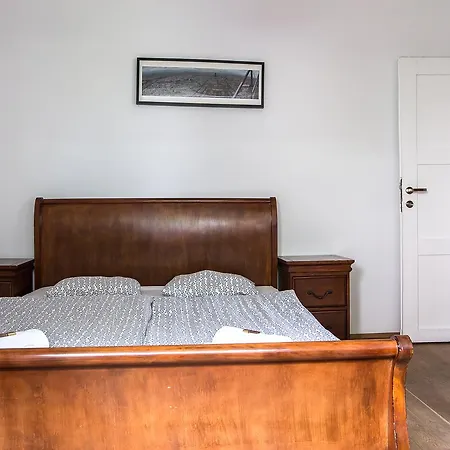 Top Apartment
